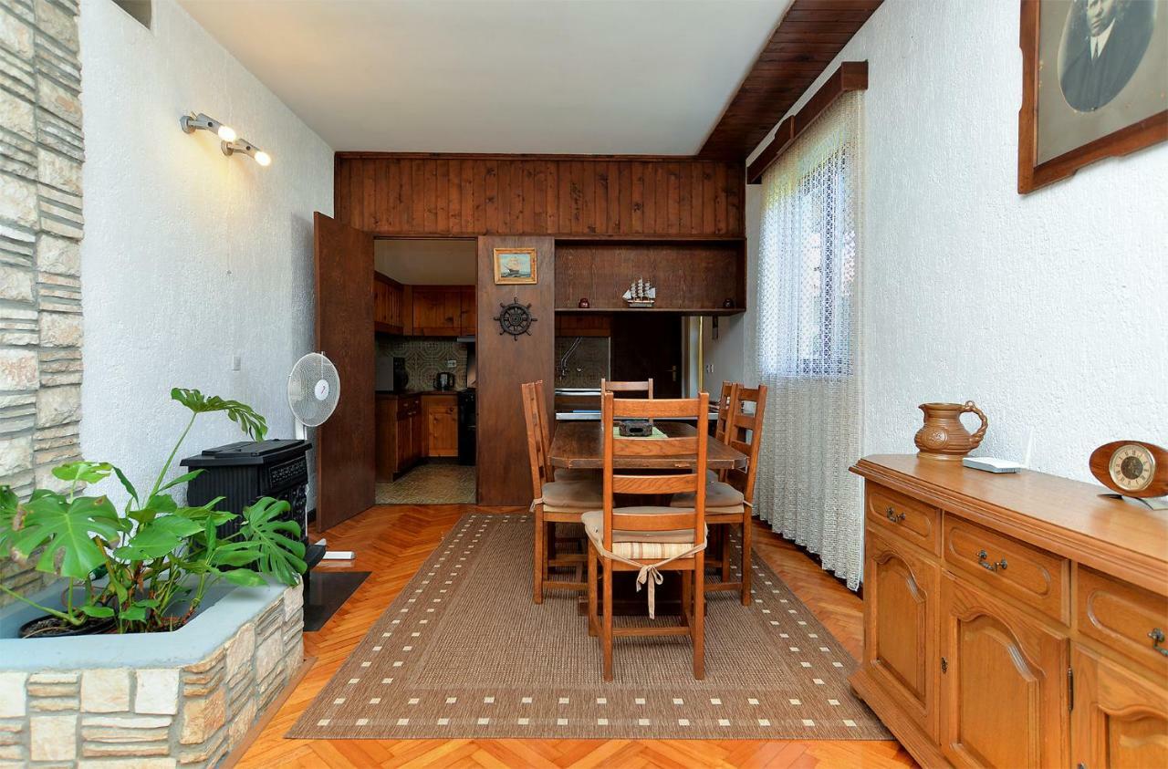 Apartment Milka 1950 Fažana Exterior foto